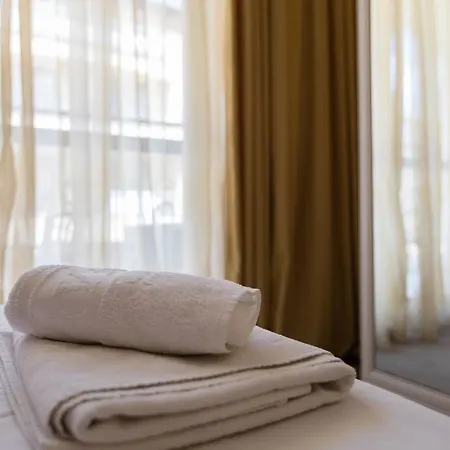 ❤ Quite Studio With Kitchen & Balcony Wifi ❤ov❤ Apartmán Sluneční pobřeží